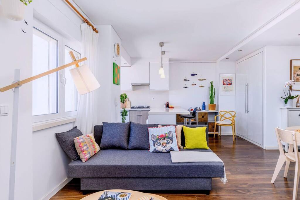 Cozy Bright Space With Landscape And Air Conditioner ลิสบอน ภายนอก รูปภาพ