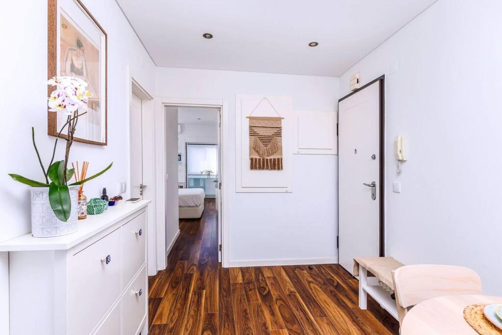 Cozy Bright Space With Landscape And Air Conditioner ลิสบอน ภายนอก รูปภาพ